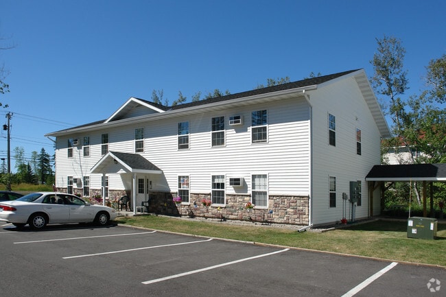 Exterior - Maple Glen Estates