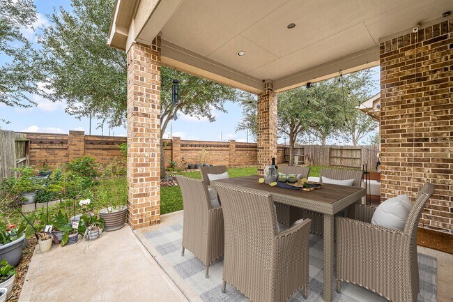 Foto del edificio - 2714 Ember Pass Ln