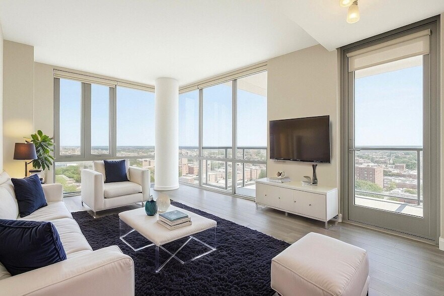 Foto principal - 1524 Sheepshead Bay Rd