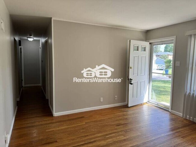 Foto del edificio - 3 bed 1.5 bath Coming Soon!