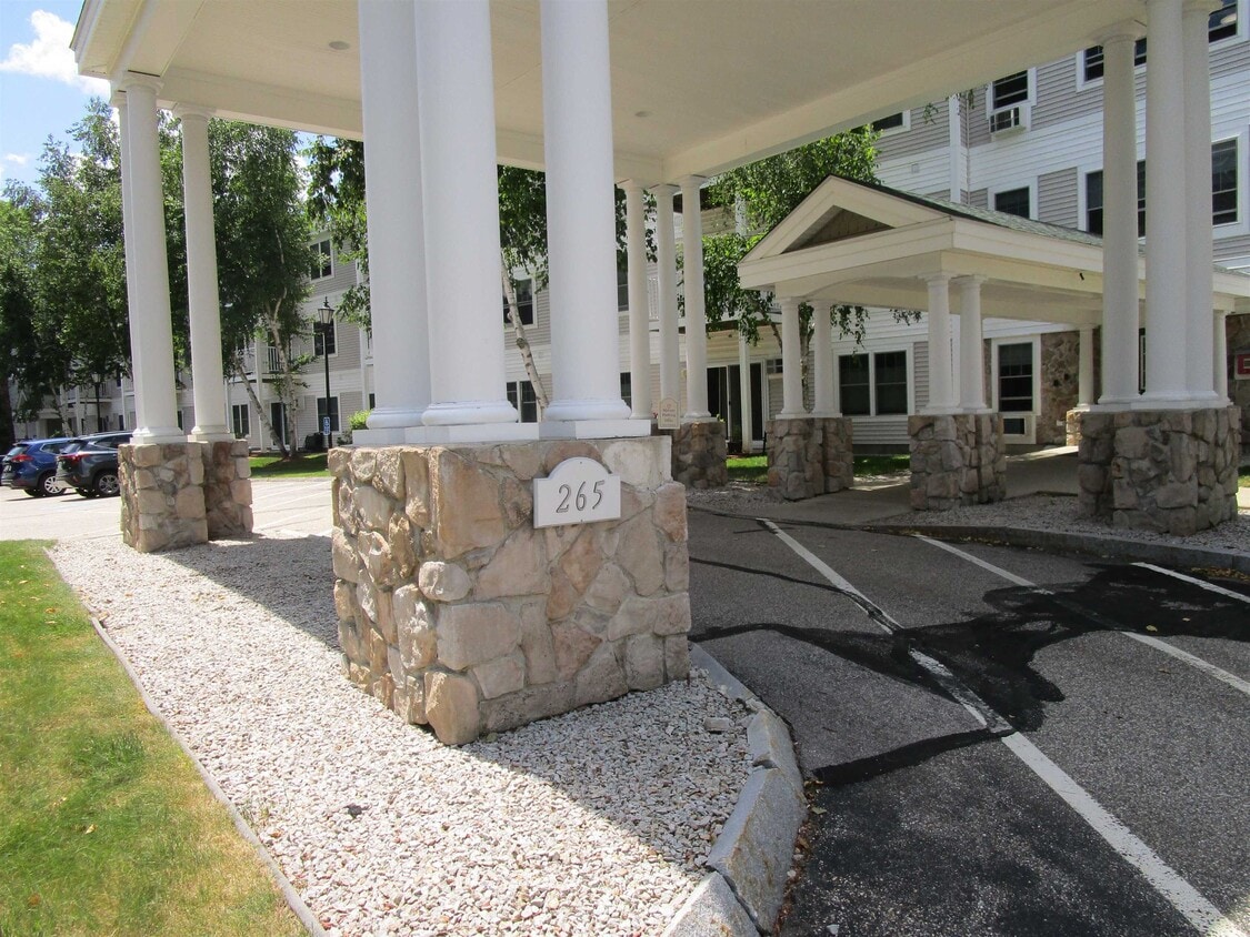 Primary Photo - 265 Edward J Roy Dr