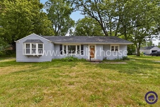 Building Photo - 3226 N McCord Rd