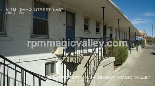 Primary Photo - Cute 1 Bed apartment