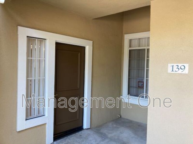 139 Gallery Wy Houses in Tustin, CA Westside Rentals