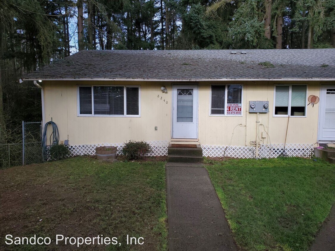 Foto principal - 8240-8240 59th Ave E