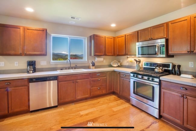 Building Photo - 802 Panorama Ridge
