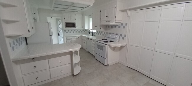 Foto del edificio - Updated 3 Bedroom Home in North Merced – Cul de Sac Location & Large Lot