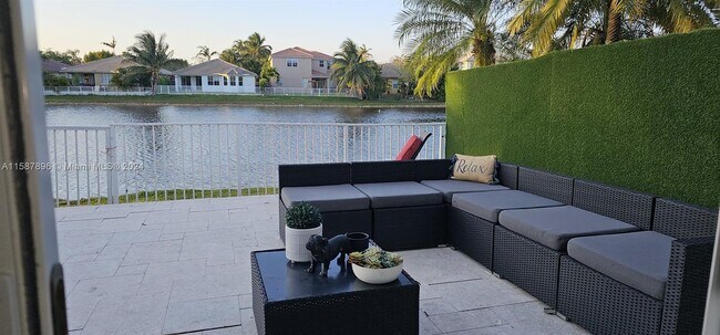 Foto del edificio - 11271 NW 75th Ln