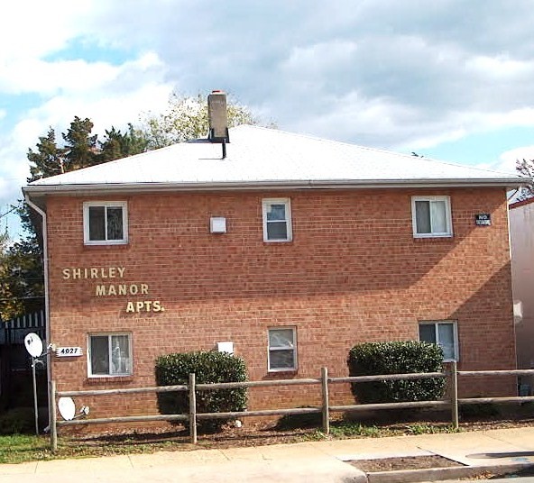 Foto principal - 4027 MacArthur Ave