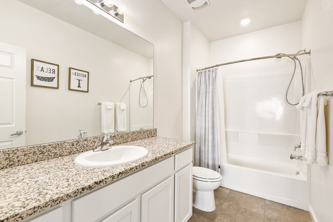 Building Photo - 3163 Sterling Ridge Cir