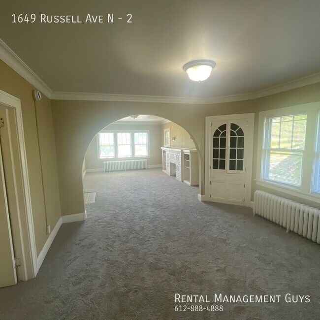 Building Photo - 1649 Russell Ave N