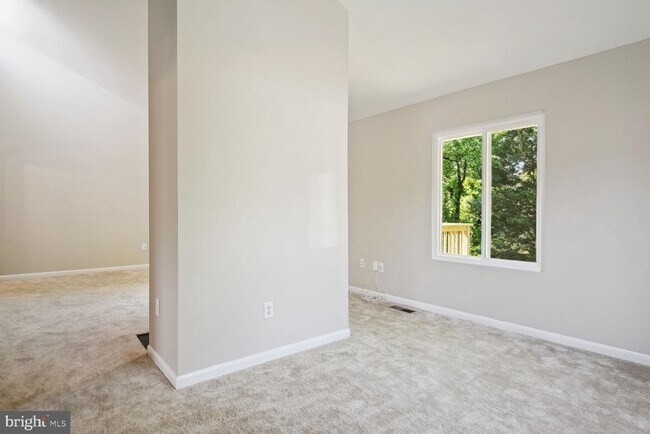 Foto del edificio - 8209 Idylwood Rd