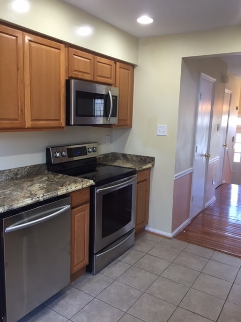 Foto del edificio - 11000 Spring Lake Dr