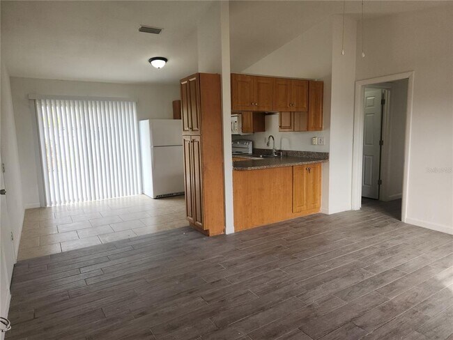 Foto del edificio - 1140 Queen Rd