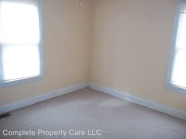 Building Photo - 6200 W County Road 600 S