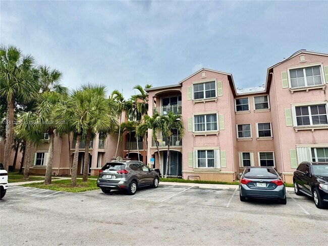 Foto del edificio - 6520 NW 114th Ave