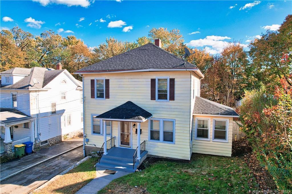 Primary Photo - 276 Circular Ave
