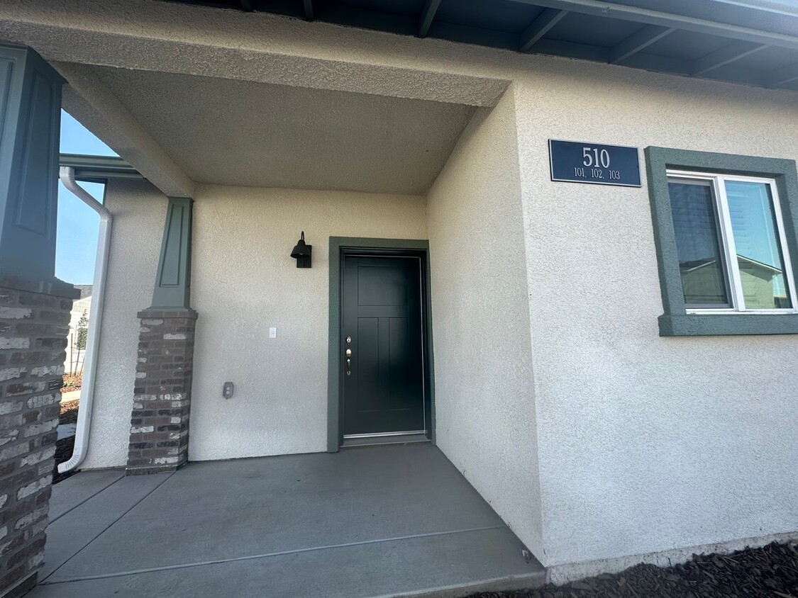 Primary Photo - Wood Ranch Apartments 510