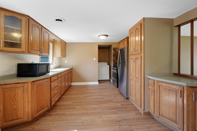 Foto del edificio - 741 W Kent Ave