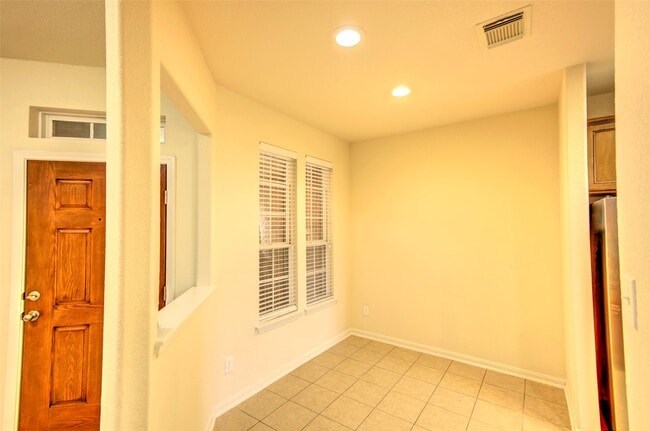 Building Photo - 1139 Glenwood Canyon Ln
