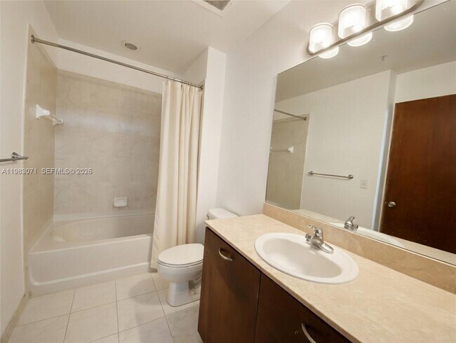 Foto del edificio - 2275 Biscayne Blvd