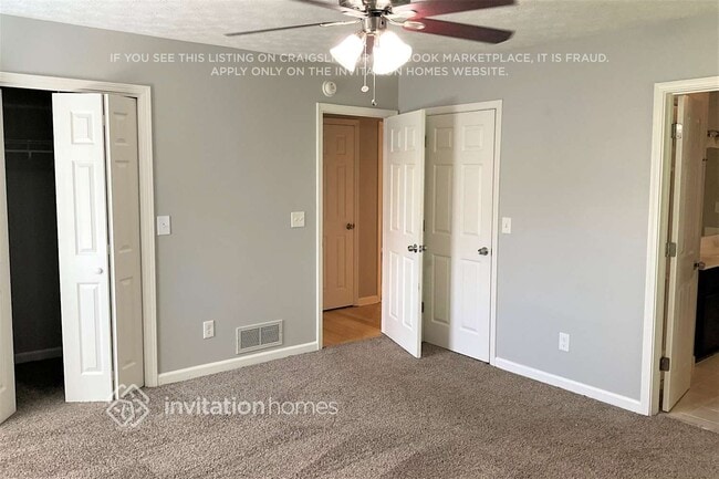 Building Photo - 2417 Broward Dr