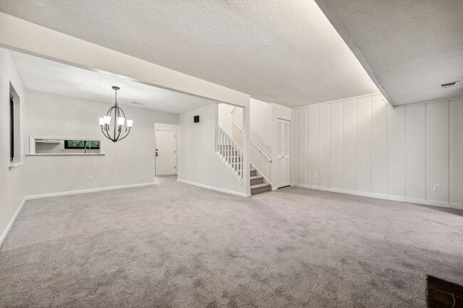 Building Photo - **NO OPEN HOUSE 8/8 DUE TO INCLEMENT WEATH...