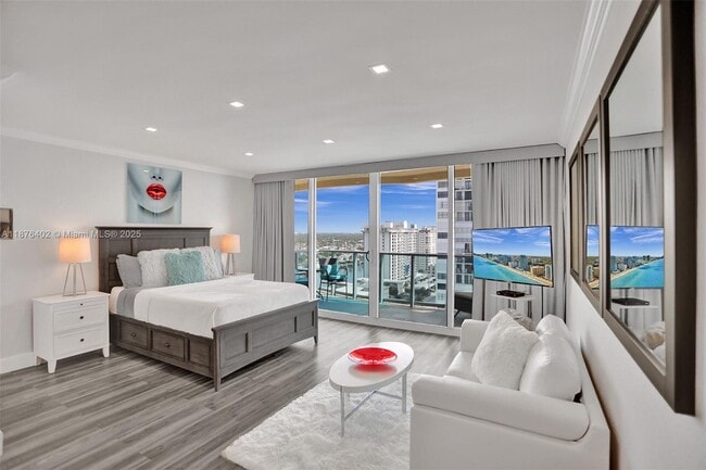 Building Photo - 2501 S Ocean Dr