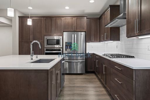 Foto del edificio - 5 BED & 2.5 BATH SINGLE FAMILY HOUSE FOR RENT