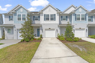 Building Photo - 10350 Alder Creek Ln