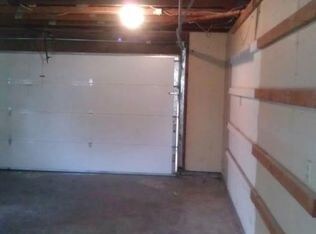 Foto del edificio - 1804 Butternut Ct