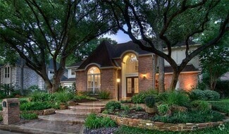 Building Photo - 811 Herdsman Dr