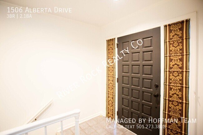 Building Photo - 1506 Alberta Dr