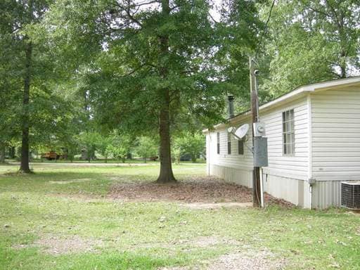 Building Photo - 27055 Red Oak Rd
