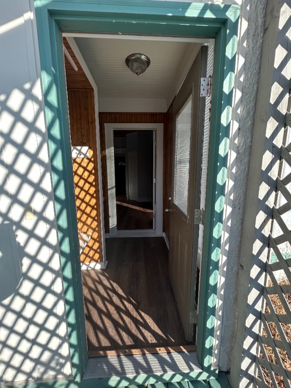 Building Photo - 201 Bonito St