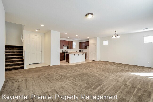 Foto del edificio - 4 br, 3 bath House - 1006 S Olympic Dr