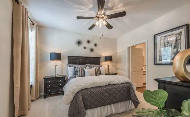 Building Photo - 3 bedroom in Stafford TX 77477