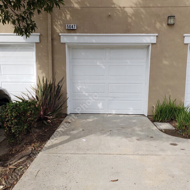 Foto del edificio - 5647 Dorsey St