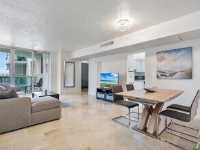 Building Photo - 3801 S Ocean Dr