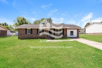 Building Photo - 4 N Kings Dr
