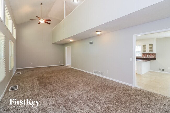 Foto del edificio - 3975 Sandy Plains Rd