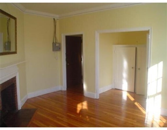 Building Photo - 16 Chauncy St
