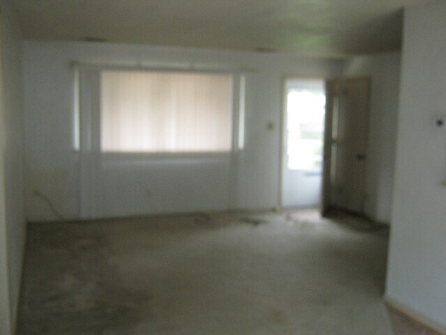 Building Photo - CUTE SINGLE-FAMILY HOME IN PRINCESS ANNE P...