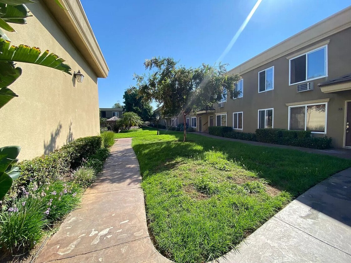 792 Avocado Ave Unit 72, El Cajon, CA 92020 Condo for Rent in El
