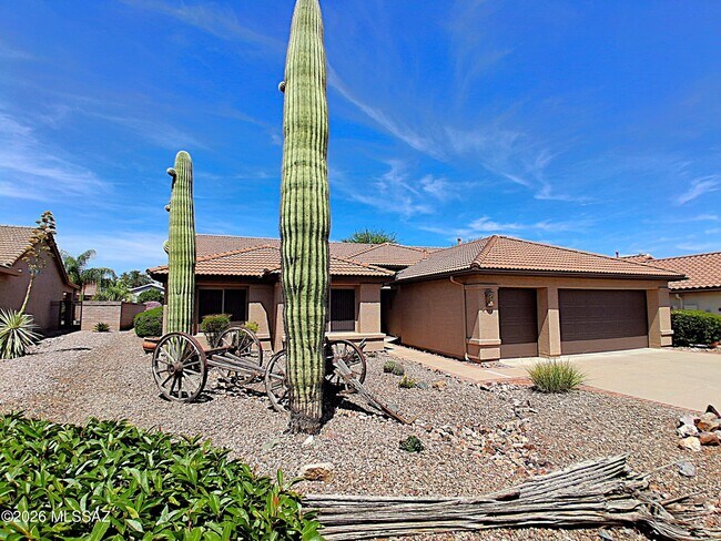 Foto del edificio - 995 N Western Sunset Dr