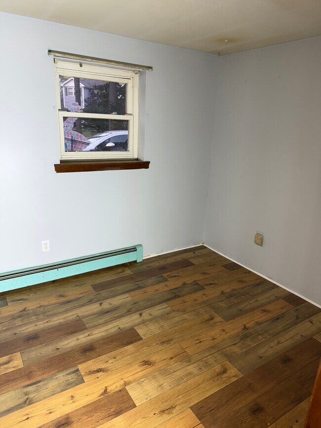 Foto del edificio - 192 Woodland Dr