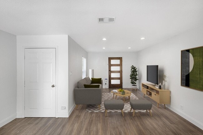 Building Photo - Light & modern Oak Cliff home by Martin Weiss Park