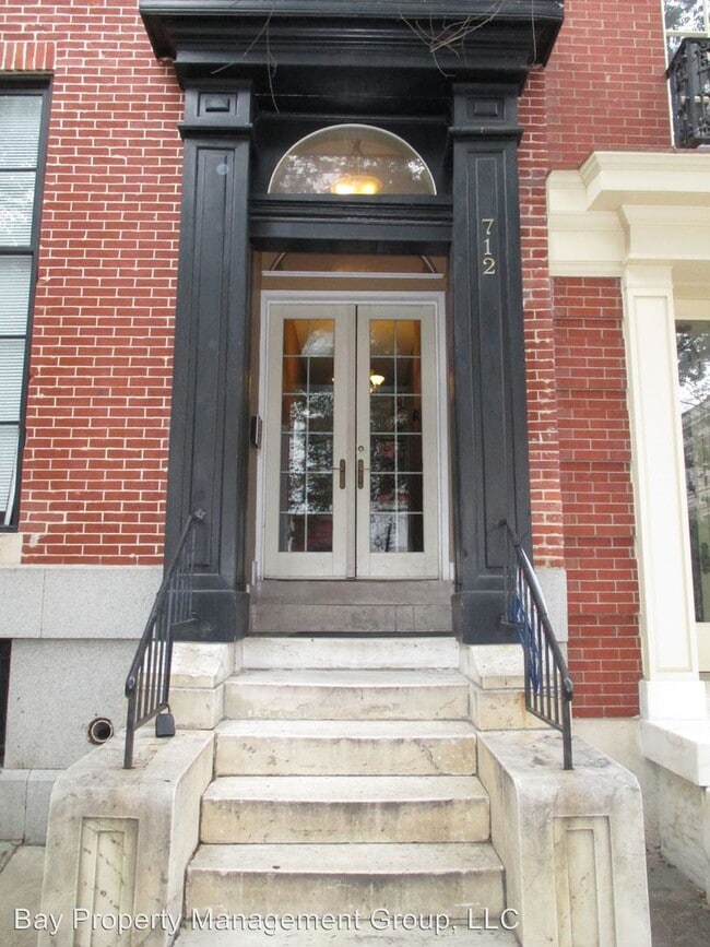 Building Photo - 712 St Paul St