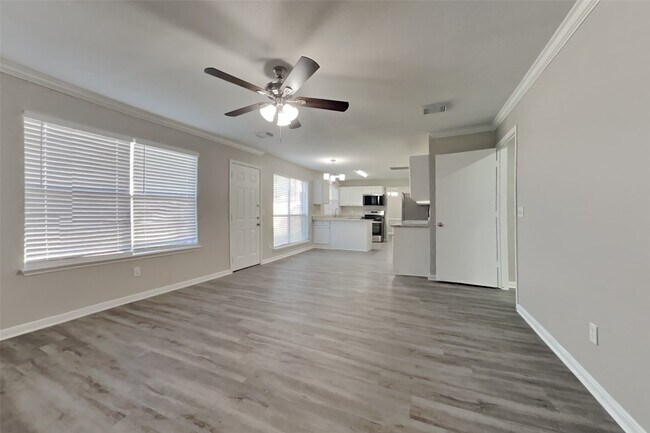 Foto del edificio - 19123 Oakway Dr