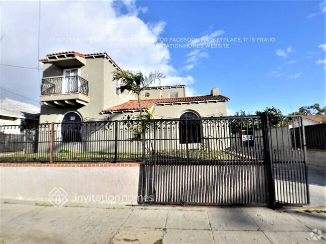 Building Photo - 514 Sloat St